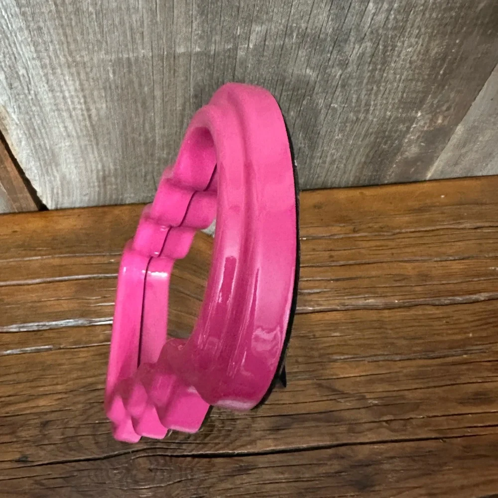 Scalloped Mirror in Hot Pink Wall Hanging or Tabletop - Picture 6 of 13